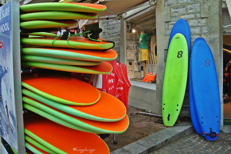 foto con raffigurato shop di surf_Biarritz